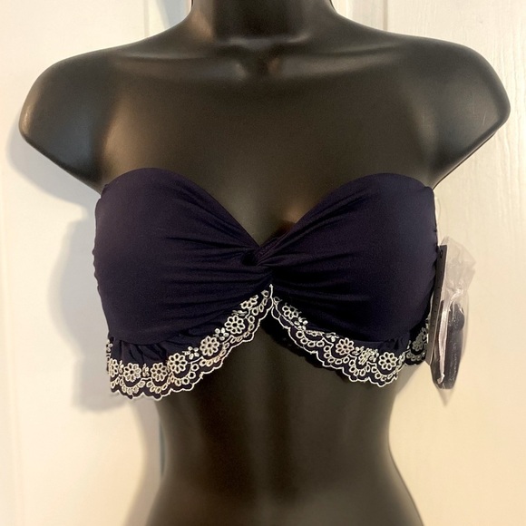 “ANNE COLE” Apple of My Eyelet Bikini - Picture 9 of 16